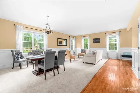 461 Mooresfield Street Elgin IL 60124