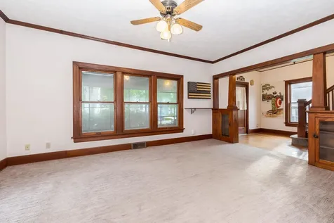216 East Elmwood Street Pontiac IL 61764