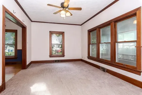 216 East Elmwood Street Pontiac IL 61764