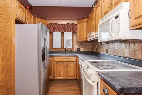 216 East Elmwood Street Pontiac IL 61764