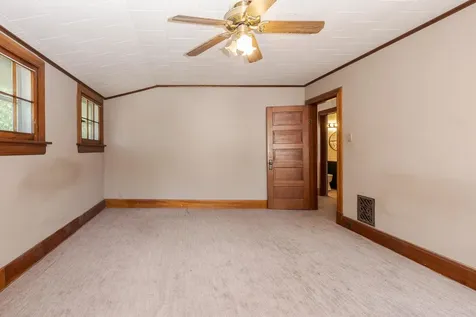 216 East Elmwood Street Pontiac IL 61764