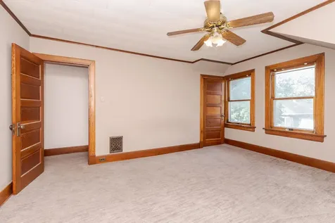 216 East Elmwood Street Pontiac IL 61764
