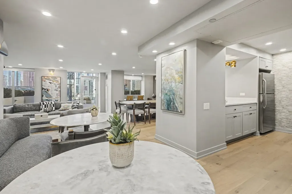 474 North Lake Shore Drive Chicago IL 60611