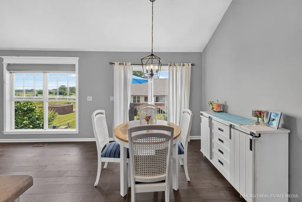 11149 Douglas Avenue Huntley IL 60142