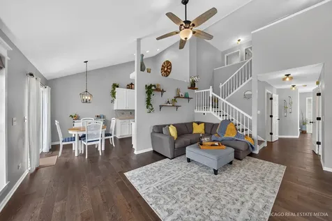 11149 Douglas Avenue Huntley IL 60142
