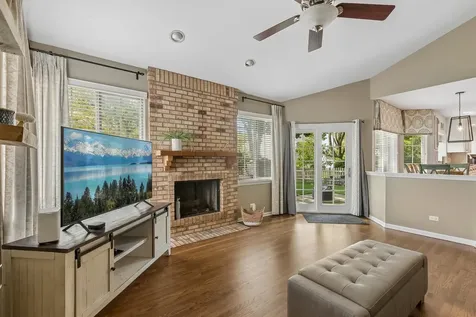 1108 Talbot Lane Grayslake IL 60030
