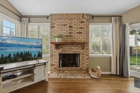 1108 Talbot Lane Grayslake IL 60030