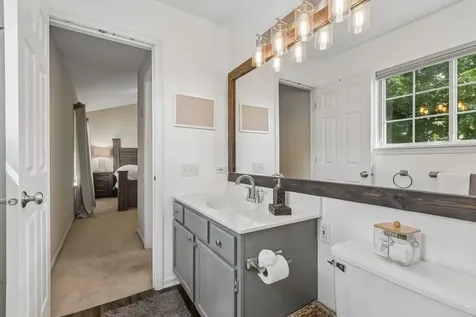 1108 Talbot Lane Grayslake IL 60030