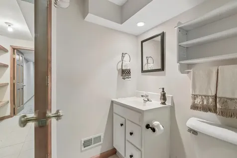 1108 Talbot Lane Grayslake IL 60030