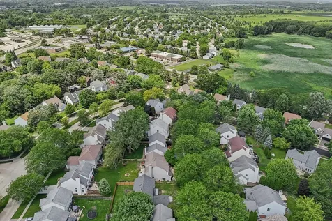 1108 Talbot Lane Grayslake IL 60030