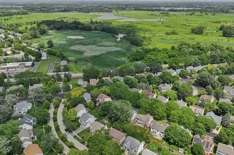1108 Talbot Lane Grayslake IL 60030