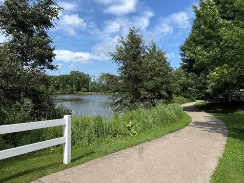 1108 Talbot Lane Grayslake IL 60030