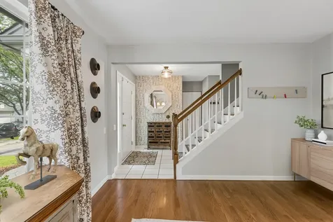 1108 Talbot Lane Grayslake IL 60030