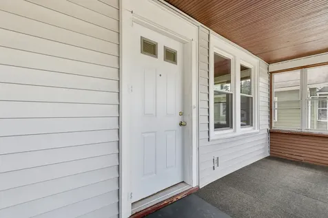 1827 13TH Street Rock Island IL 61201