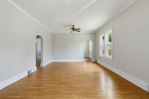 1827 13TH Street Rock Island IL 61201