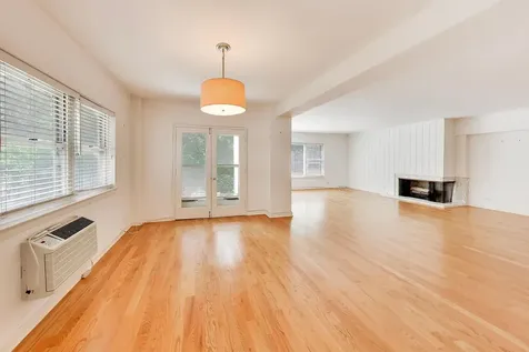 1508 Hinman Avenue Evanston IL 60201