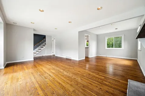 217 Willow Avenue Deerfield IL 60015