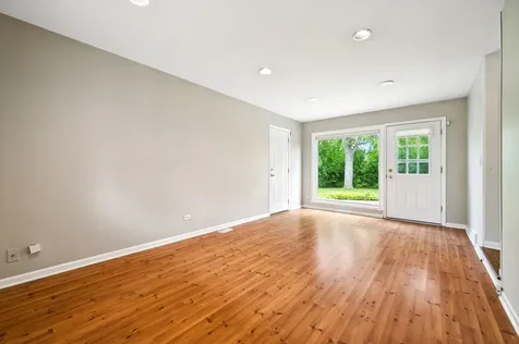 217 Willow Avenue Deerfield IL 60015