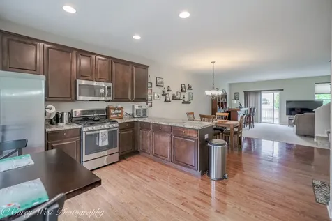 4062 Pompton Avenue Elgin IL 60124