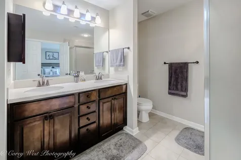 4062 Pompton Avenue Elgin IL 60124