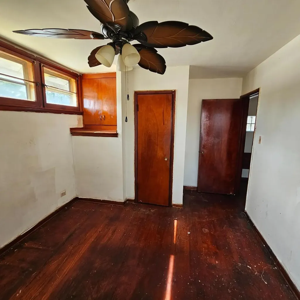 8456 South Damen Avenue Chicago IL 60620