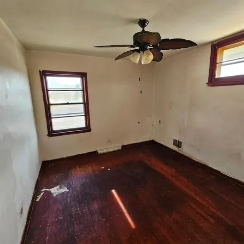 8456 South Damen Avenue Chicago IL 60620
