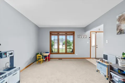 610 High Grove Drive Minooka IL 60447