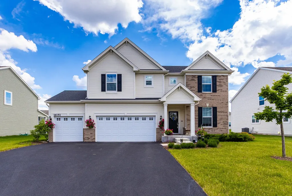 16151 South Lake View Road Plainfield IL 60586