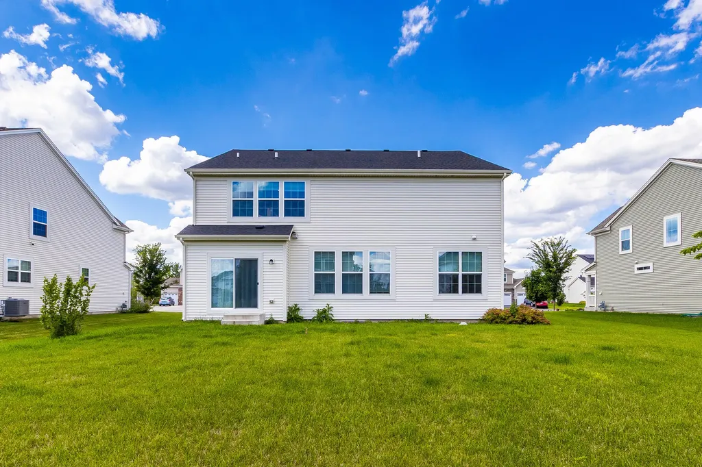 16151 South Lake View Road Plainfield IL 60586