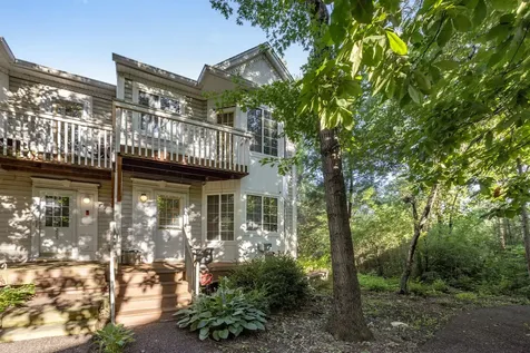 267 West Treehouse Lane Round Lake IL 60073