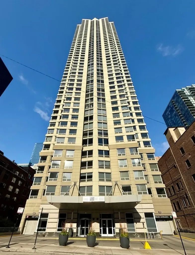 440 North Wabash Avenue Chicago IL 60611