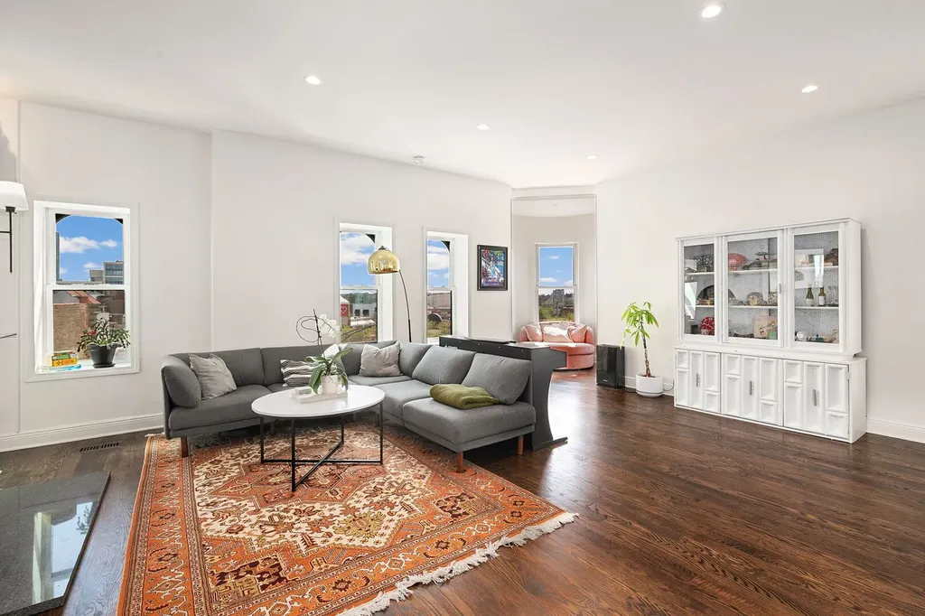 958 West Willow Street Chicago IL 60614