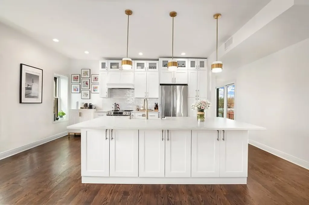 958 West Willow Street Chicago IL 60614