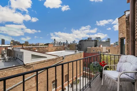 958 West Willow Street Chicago IL 60614