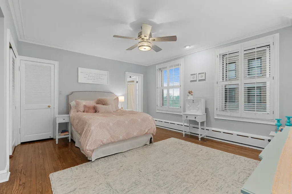 3740 North Lake Shore Drive Chicago IL 60613