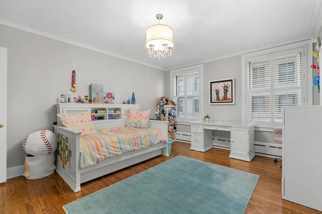 3740 North Lake Shore Drive Chicago IL 60613