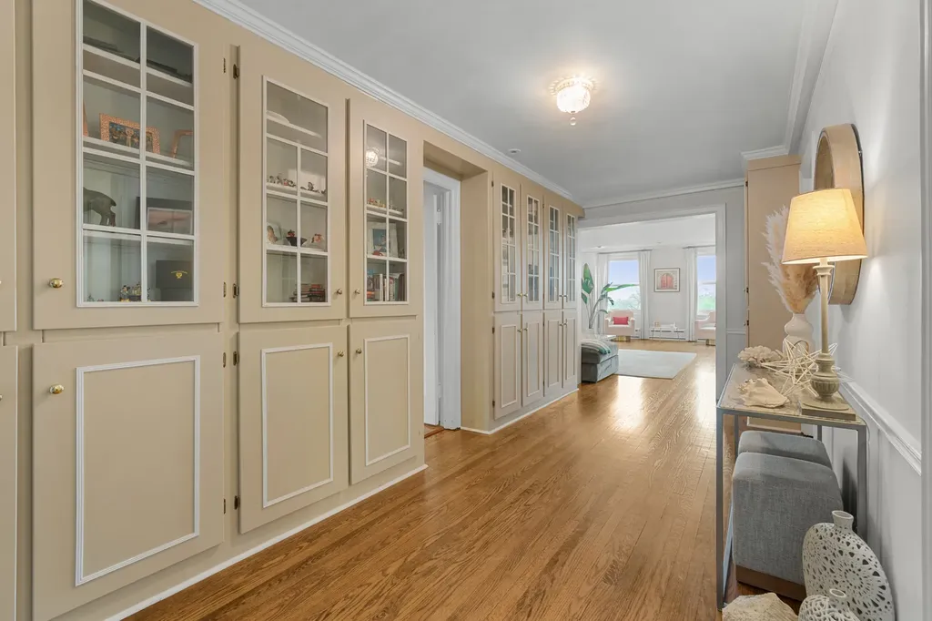 3740 North Lake Shore Drive Chicago IL 60613