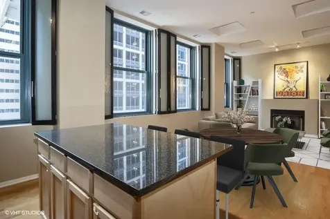 208 West Washington Street Chicago IL 60606