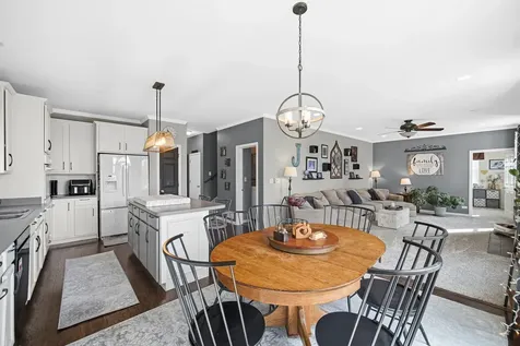 3097 Chalkstone Avenue Elgin IL 60124