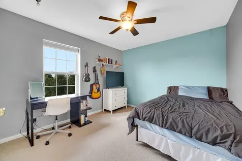 3097 Chalkstone Avenue Elgin IL 60124