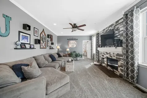 3097 Chalkstone Avenue Elgin IL 60124