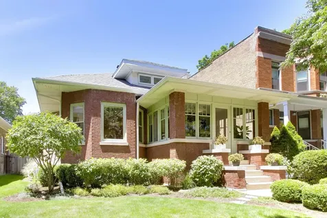 138 Ashland Avenue River Forest IL 60305