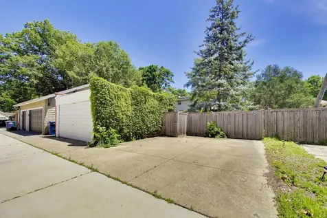 138 Ashland Avenue River Forest IL 60305