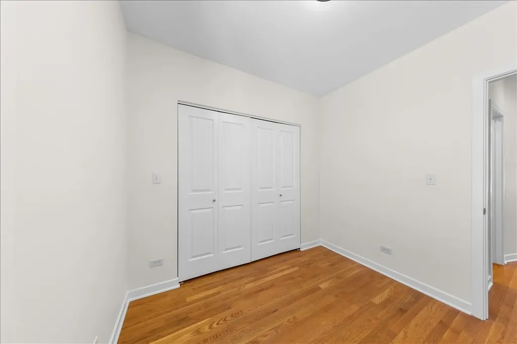 1655 North Fairfield Avenue Chicago IL 60647