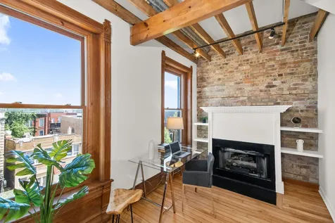 1925 West Division Street Chicago IL 60622