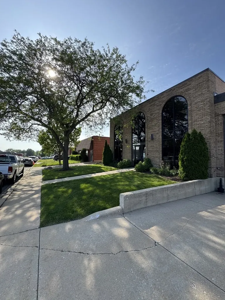 1016 Lunt Avenue Schaumburg IL 60193