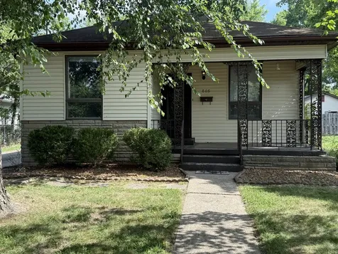 806 East Boulevard Street Marion IL 62959