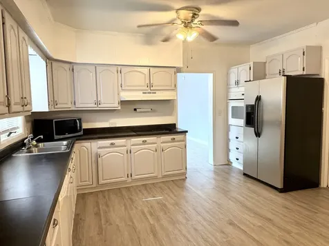 806 East Boulevard Street Marion IL 62959