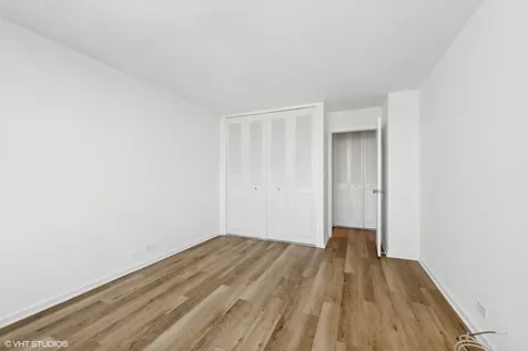 3430 North Lake Shore Drive Chicago IL 60657