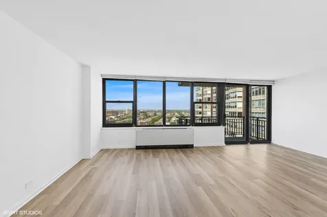 3430 North Lake Shore Drive Chicago IL 60657